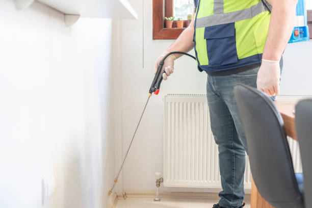 Best Residential Pest Control  in Maplewood, MN